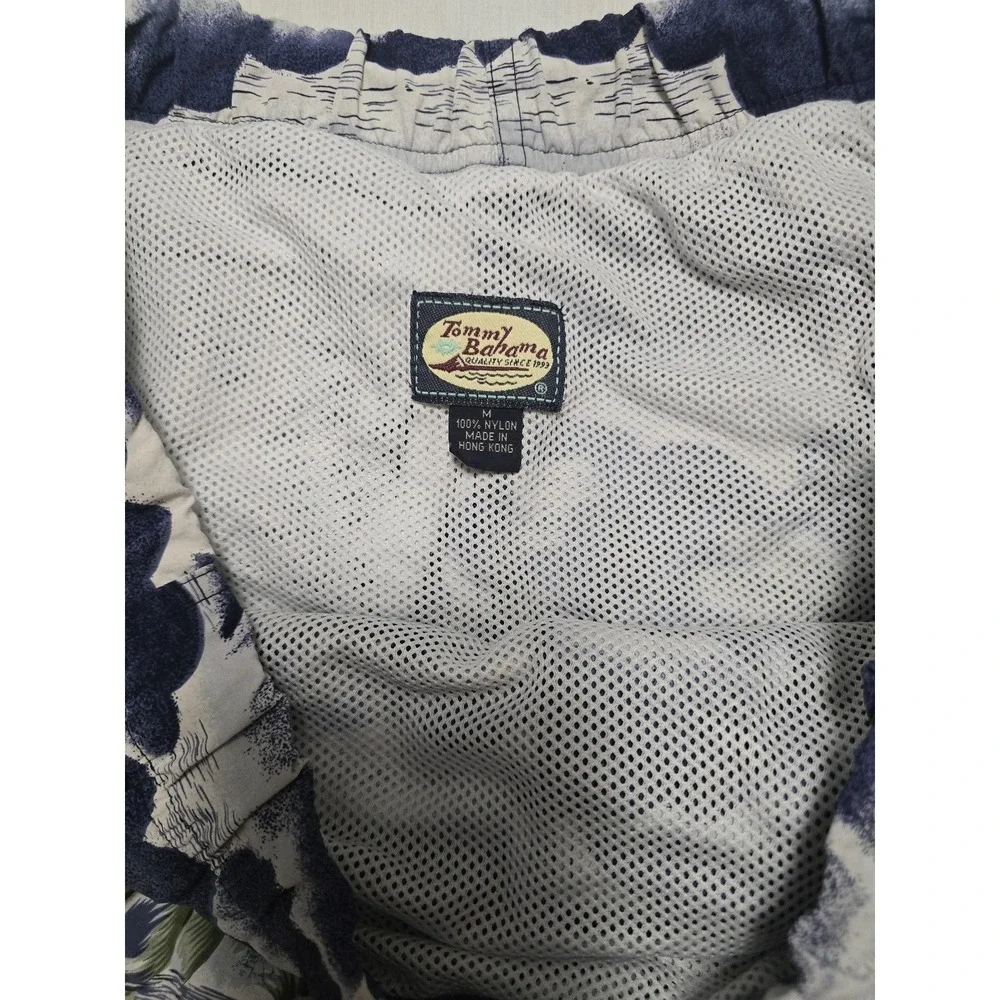 Tommy Bahama Swim Trunks Mens Medium Floral Hawaiian Board Shorts Beach Swimwear